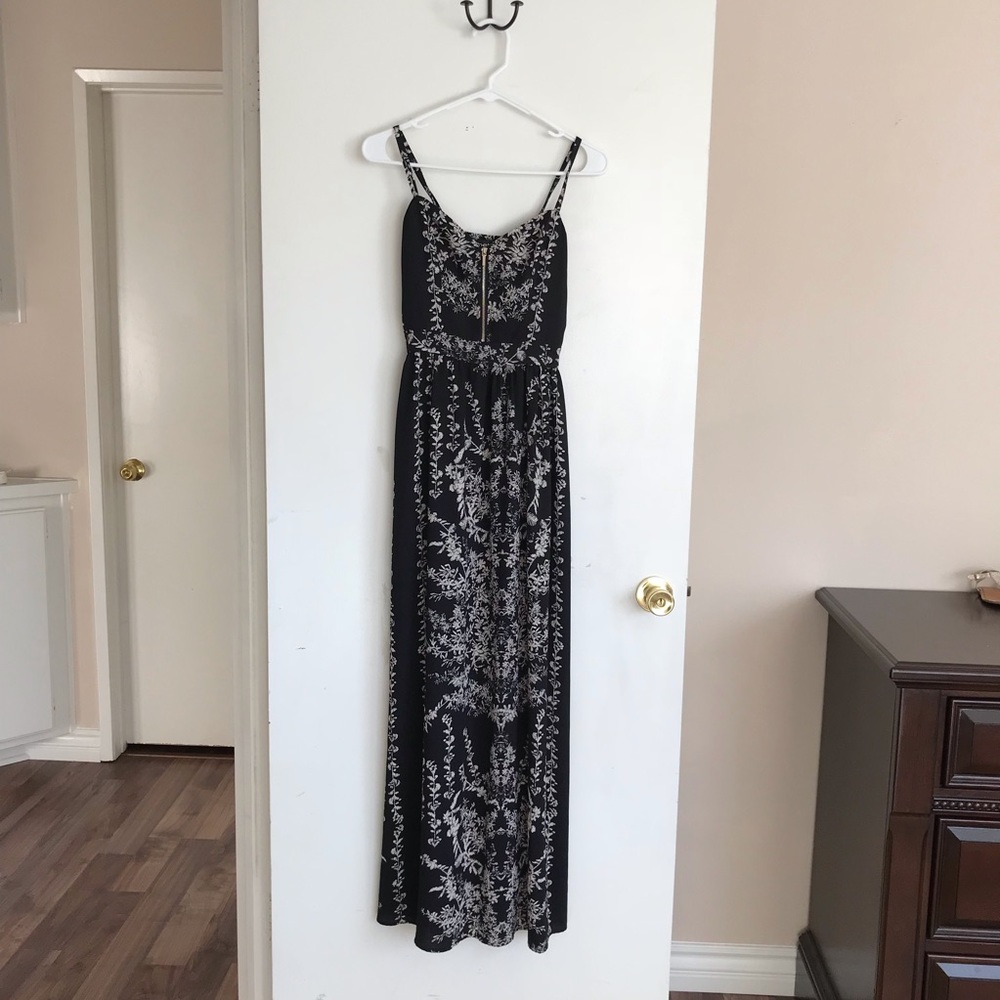 Bebe long dress ❤️